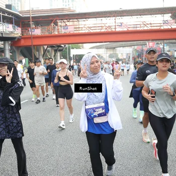 Runner Photo 4607256