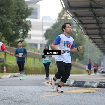 Runner Photo 4607430