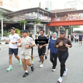 Runner Photo 4607442