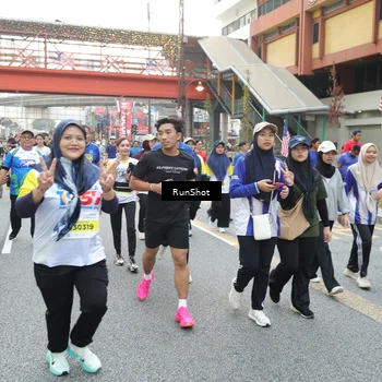 Runner Photo 4607445