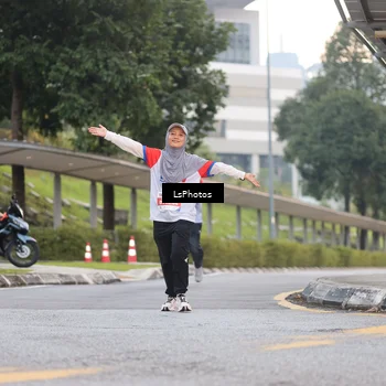 Runner Photo 4607513