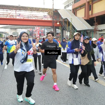 Runner Photo 4607522