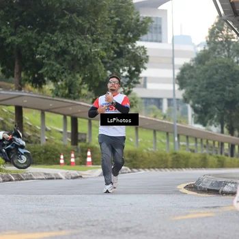 Runner Photo 4607542