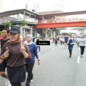 Runner Photo 4607546