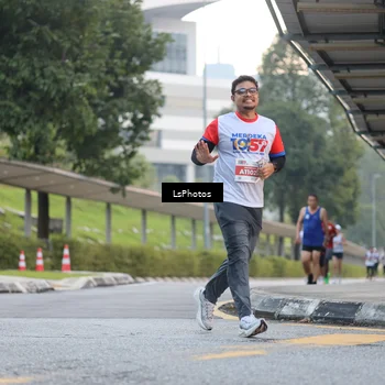 Runner Photo 4607607