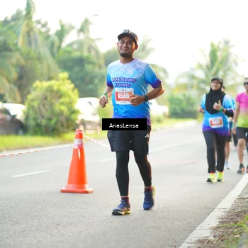 Runner Photo 4607618