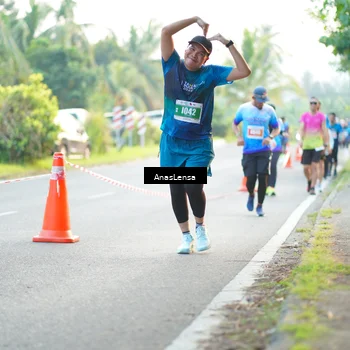 Runner Photo 4607625