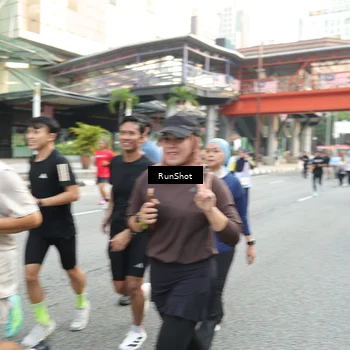Runner Photo 4607645