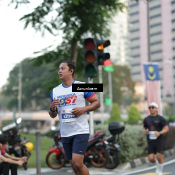 Runner Photo 4607653