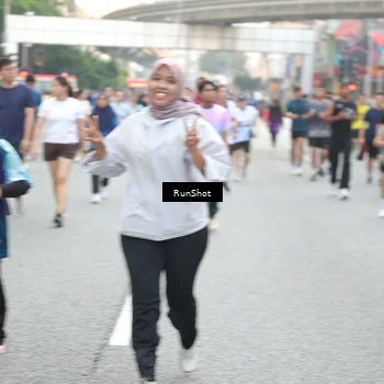Runner Photo 4607657