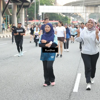 Runner Photo 4607670