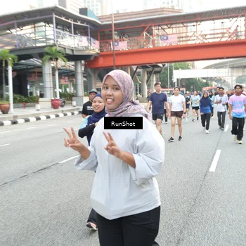 Runner Photo 4607723