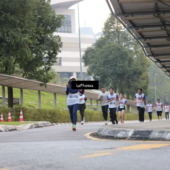 Runner Photo 4607768