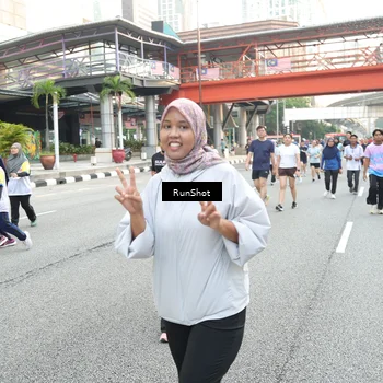 Runner Photo 4607819