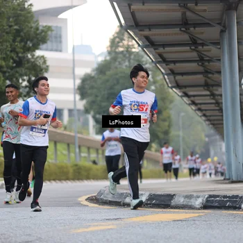 Runner Photo 4607845