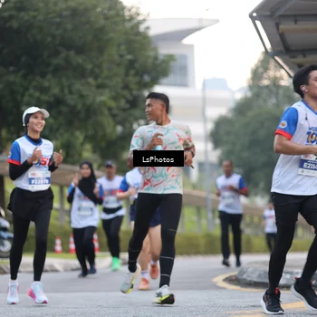 Runner Photo 4607873