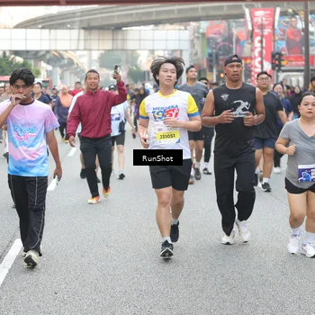 Runner Photo 4607940