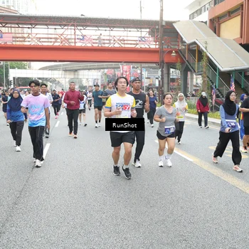 Runner Photo 4608033