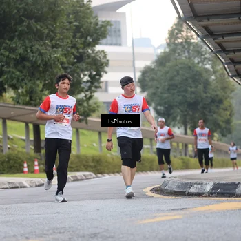 Runner Photo 4608062