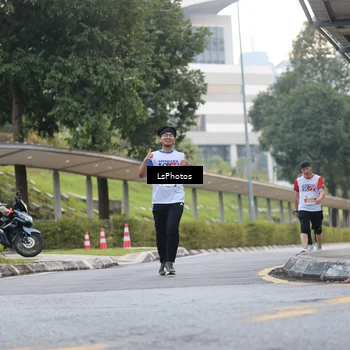 Runner Photo 4608105