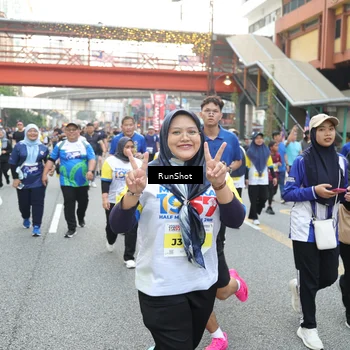 Runner Photo 4608175