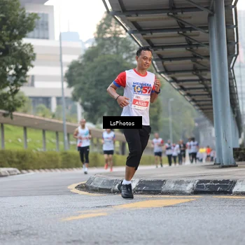 Runner Photo 4608224