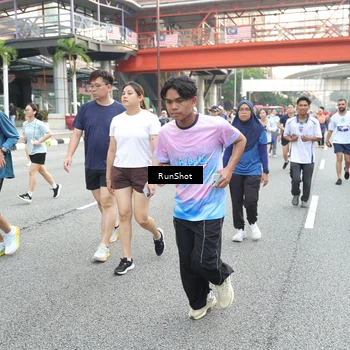 Runner Photo 4608298