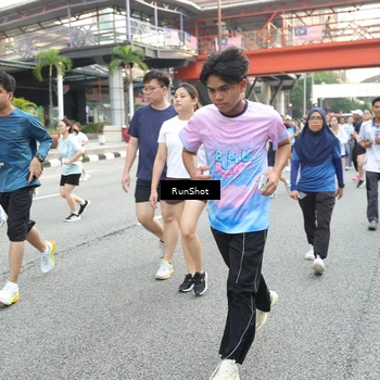 Runner Photo 4608303
