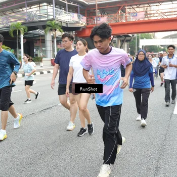 Runner Photo 4608363