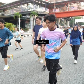 Runner Photo 4608389