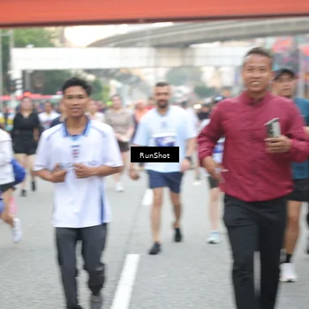 Runner Photo 4608431