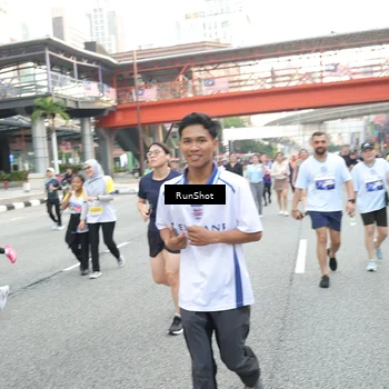 Runner Photo 4608537