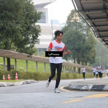 Runner Photo 4608565