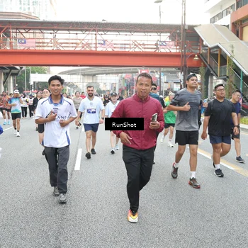 Runner Photo 4608604