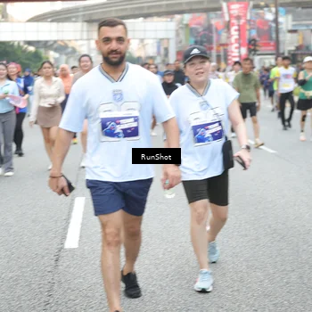 Runner Photo 4608652