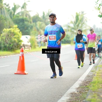 Runner Photo 4608669