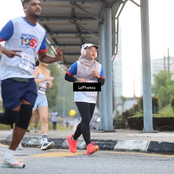 Runner Photo 4608684