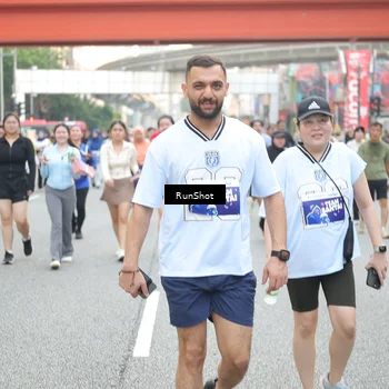 Runner Photo 4608685