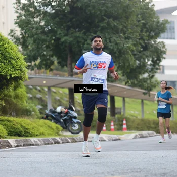 Runner Photo 4608701