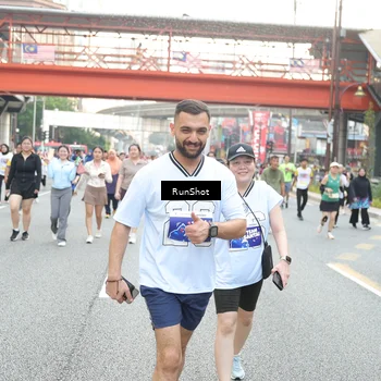 Runner Photo 4608752