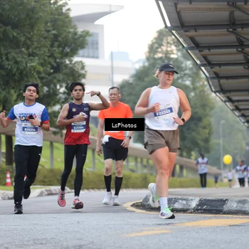 Runner Photo 4608825