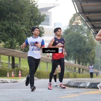 Runner Photo 4608833