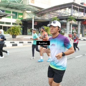 Runner Photo 4608924