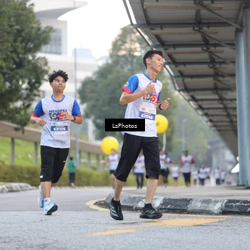 Runner Photo 4609024