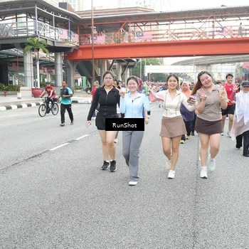 Runner Photo 4609143