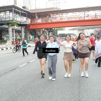 Runner Photo 4609314