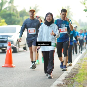 Runner Photo 4609365
