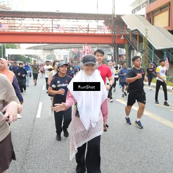 Runner Photo 4609562