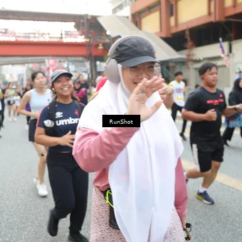 Runner Photo 4609626