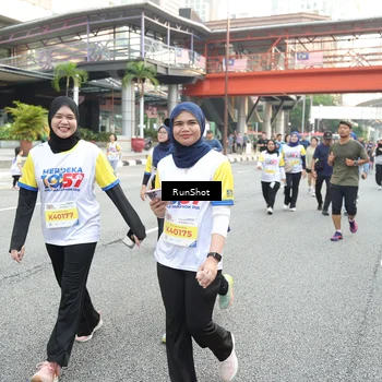 Runner Photo 4609904